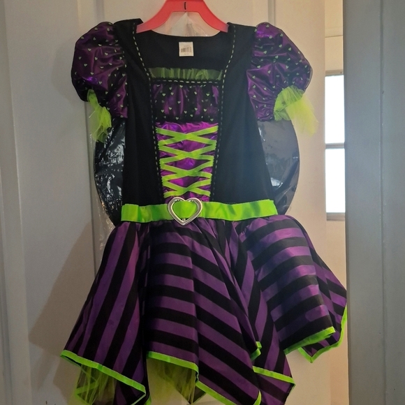 Kids Witch Costume - Purple and Green 7/8 - Picture 1 of 4